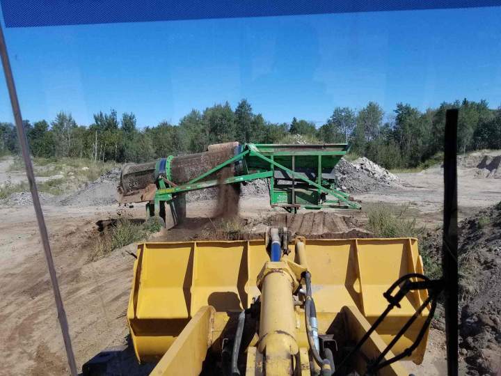 Utilisation engin excavation de sol Lac Saint-Jean